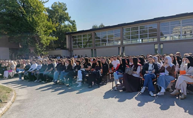 UNZA - Brucoškim satom za 695 novih studenata prvog ciklusa počela akademska 2026/2027. godina