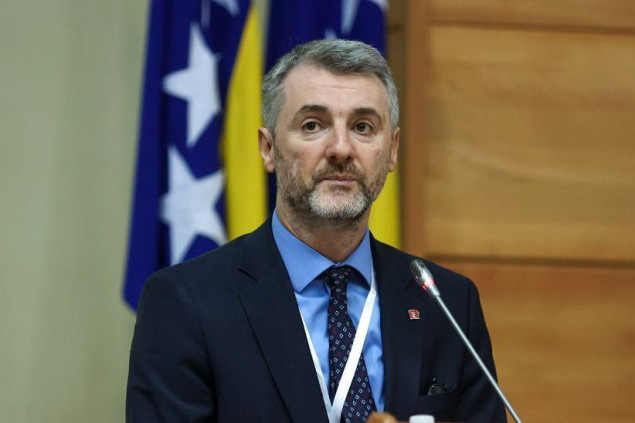 Naša stranka bira predsjednika, potpredsjednike, te članove Glavnog odbora
