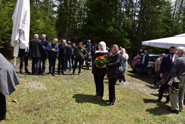 Kod Čajniča obilježena 31. godišnjica zločina nad Bošnjacima