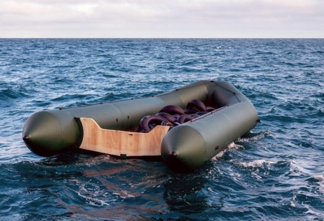 U brodolomu u La Mancheu poginulo najmanje 12 migranata