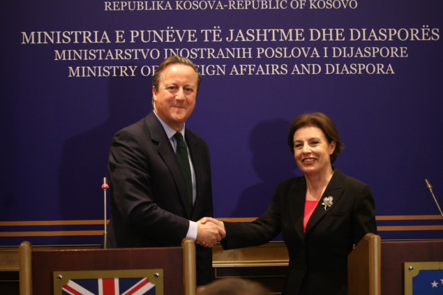 Cameron u Prištini: Velika Britanija veliki zagovornik nezavisnosti Kosova i njegovog suvereniteta