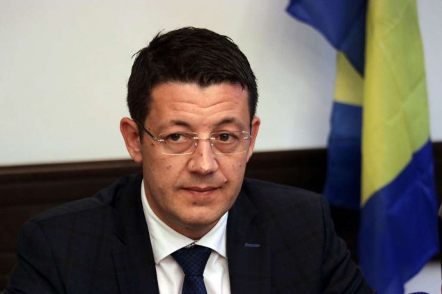 Ministar Čampara podnio zahtjev za suspenziju Zorana Čegara