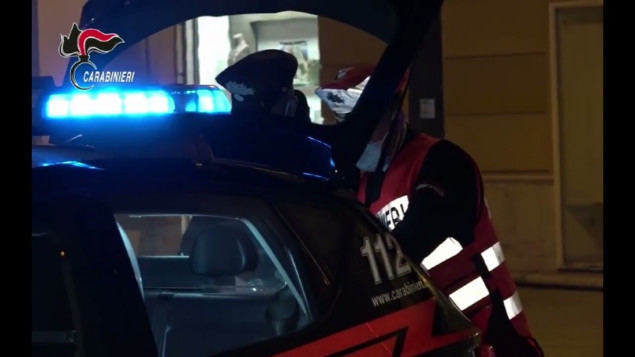 Uhapšeno 35 osoba u potrazi za najtraženijim itallijanskim bjeguncem