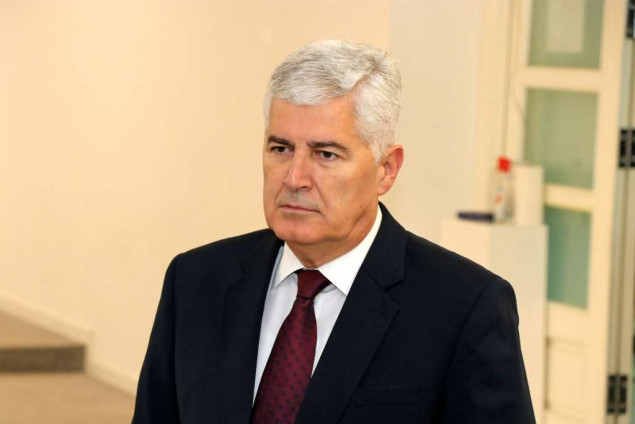 Čović danas u Sarajevu organizira tradicionalni svečani božićni prijem