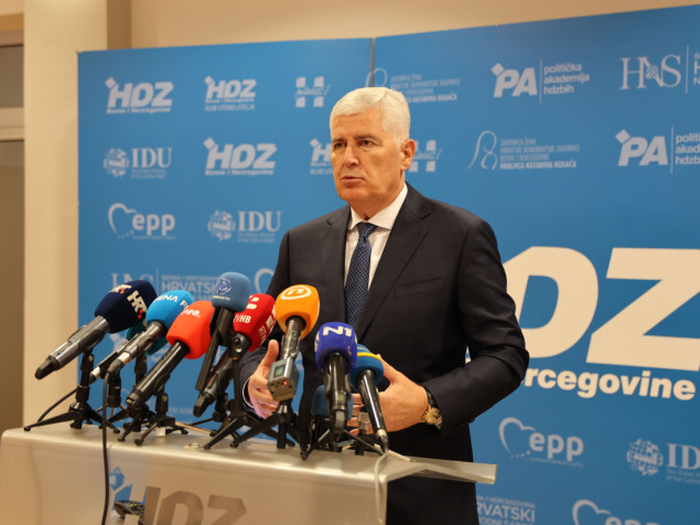 Čović o OHR-u: Novi visoki predstavnik izgleda neće biti političar, mandat mora biti ograničen