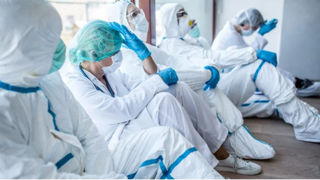 Zaraza Covidom širi se među medicinskim osobljem u Kini