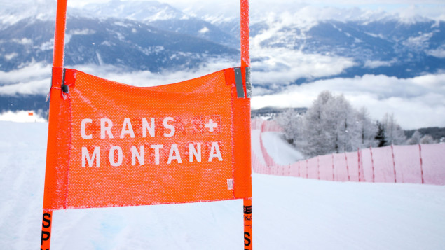Prekinut spust u Crans Montani nakon pada tri od šest skijašica