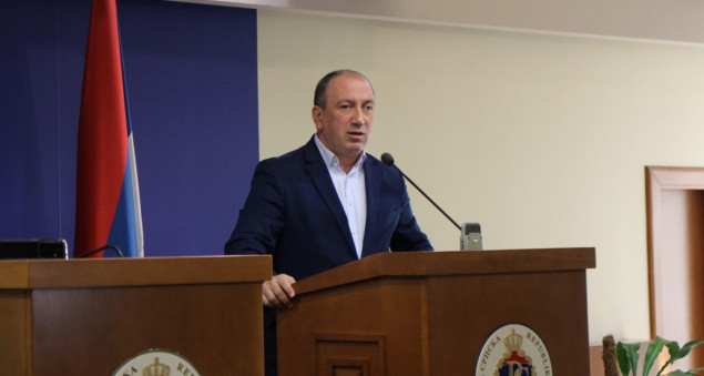 Crnadak: SNSD odustaje od referenduma i blokade prijevremenih izbora