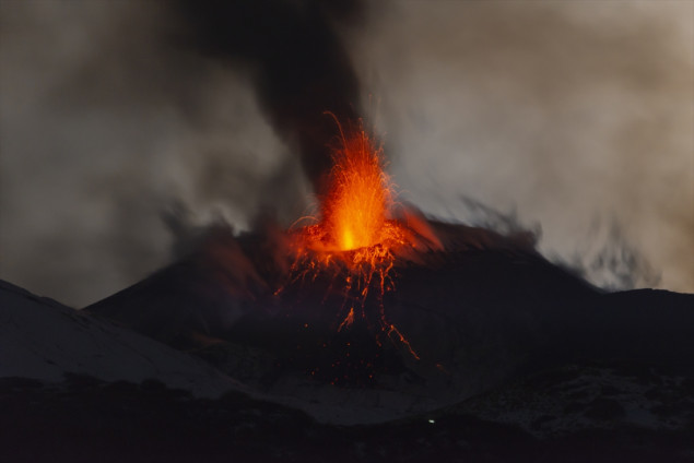 Vulkan Etna i dalje aktivan nakon erupcije