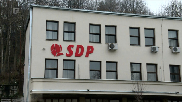 SDP BiH: Srđan Amidžić je običan idiot!