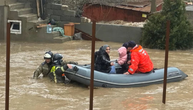 Dvije osobe poginule a hiljade su bez domova nakon poplava u Dagestanu