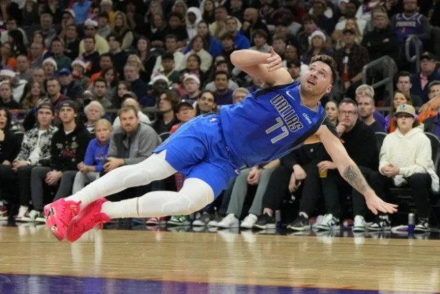 Dallas bolji od Phoenixa, 50 koševa Dončića