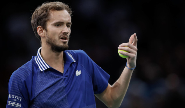 Medvedev: Da se ja pitam, igralo bi se samo na tvrdoj podlozi