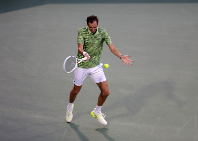 Medvedev osvojio titulu na turniru u Dubaiju nakon što se Griekspoor povukao zbog povrede