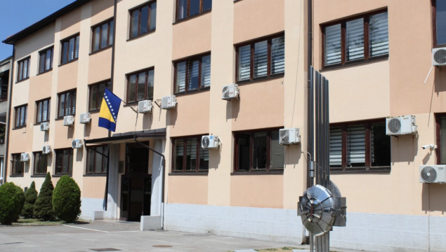 Tri osobe iz Smoluće privedene zbog sumnje na teška krivična djela