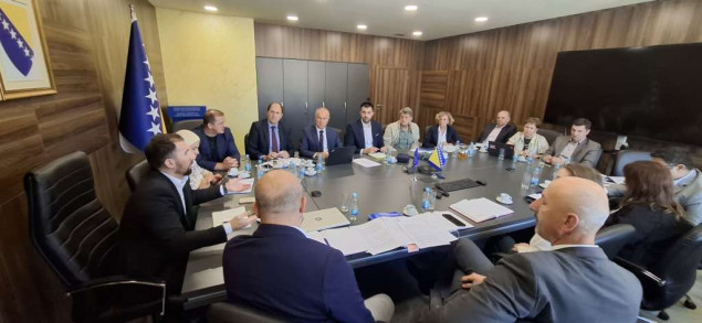 Delić s predstavnicima Udruženja poslodavaca FBiH o potrebnom unapređenju tržišta rada