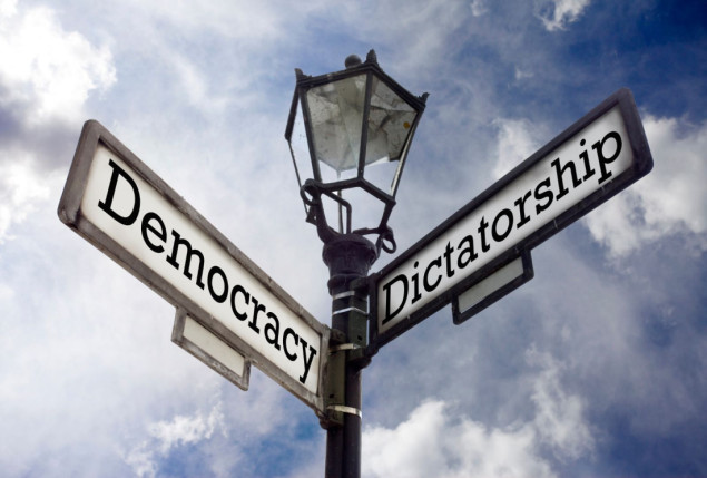 Mladi u svijetu više sumnjaju u demokratiju