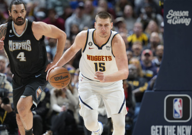 Denver pobijedio Memphis uz triple-double Jokića