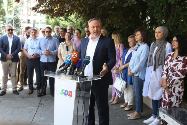 Dević: Božiji zakoni su iznad svih ljudskih zakona