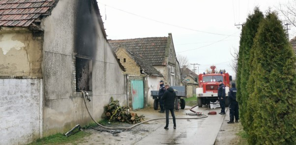 U požaru u Srbiji stradalo dvoje djece