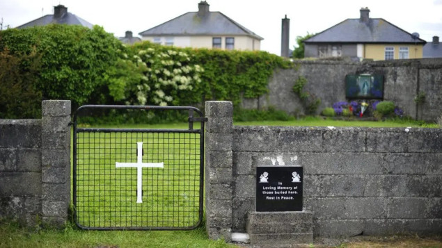 Mrlja na savjesti Irske:Identifikacija 796 tijela pokopanih u domu za djecu