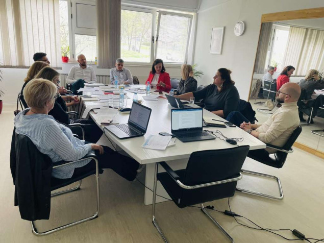 Delić najavio izmjene Zakona: Jačanjem hraniteljstva smanjujemo institucionalno zbrinjavanje djece