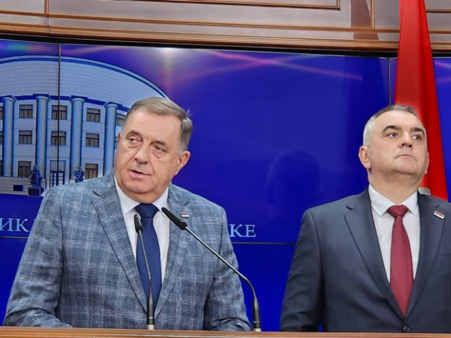 Dodik: Neće biti poskupljenja struje u RS