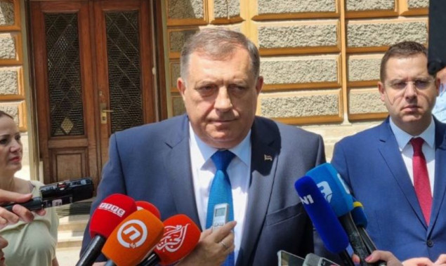 Dodik: Schmidt nema pravnog osnova da donosi bilo šta u BiH