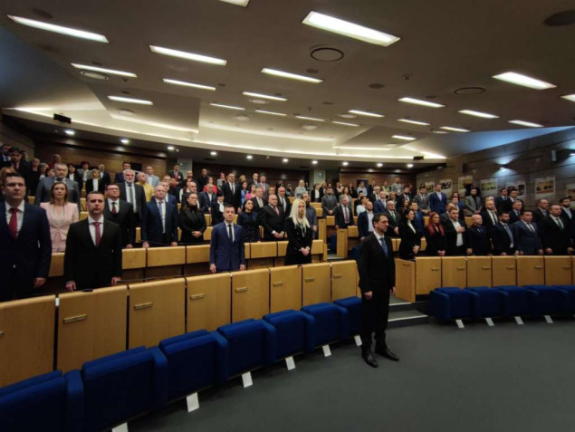 Delegati Doma naroda Parlamenta FBiH preuzeli uvjerenja o osvojenom mandatu