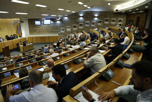 Parlament FBiH: Krenuti u reformske procese reguliranja energetskog sektora