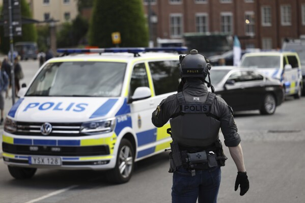 Švedski tužilac optužio mladića zbog planiranog napada u ime Islamske države u Stockholmu