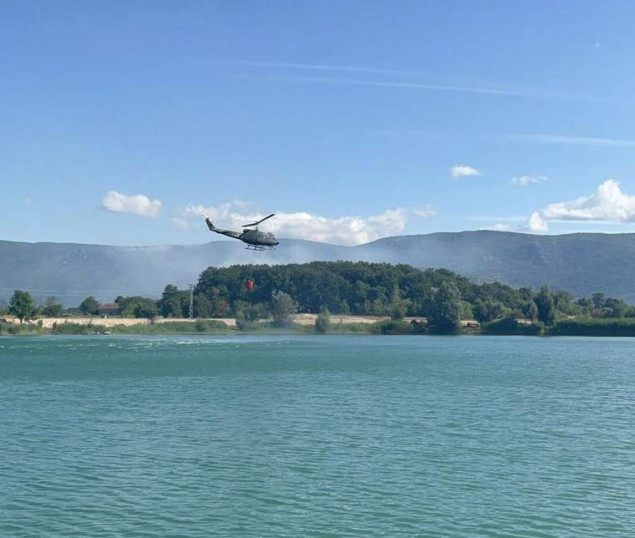 Drvar traži pomoć helikoptera zbog požara kod sela Kamenica