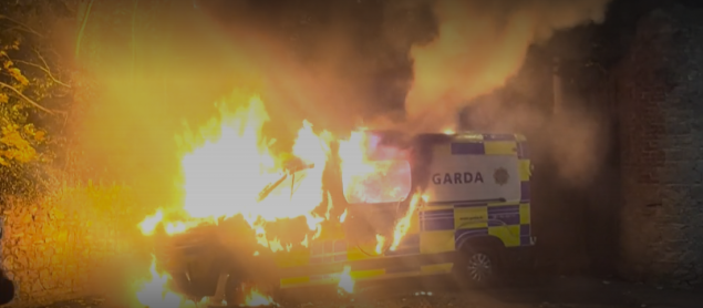 "Ovo je huliganizam" – Protest protiv azilanata u Dublinu izmakao kontroli