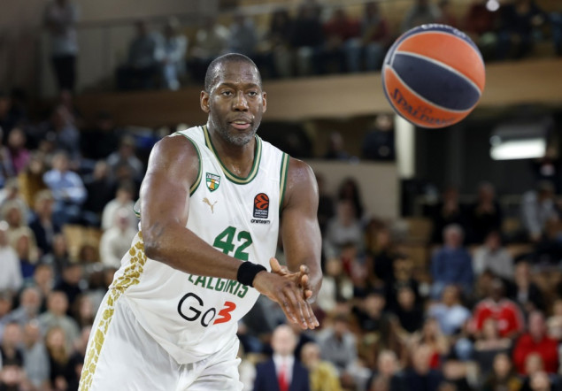 Bryant Dunston i George Papas novi košarkaši Olympiacosa, Bandja Sy ponovo u Partizanu