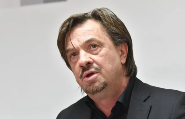 Duraković nakon tragedije: Mladost s pravom traži pravdu, ali ne možemo zanemariti rad ministra Štete