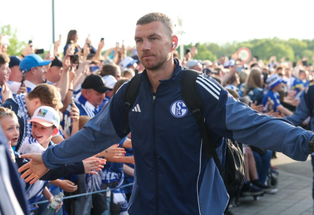 Schalke ponovo u Bundesligi, veliki uspjeh Muslića, Katića i Džeke