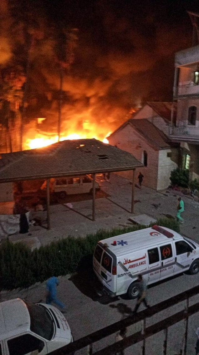 Stotine ubijenih u izraelskom napadu na bolnicu El Ehli Baptist u Gazi