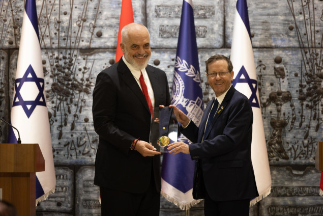 Albanski premijer Edi Rama odlikovan Izraelskom predsjedničkom medaljom časti