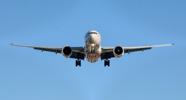 Avion China Eastern Airlines udario u putnički most na aerodromu u Šangaju