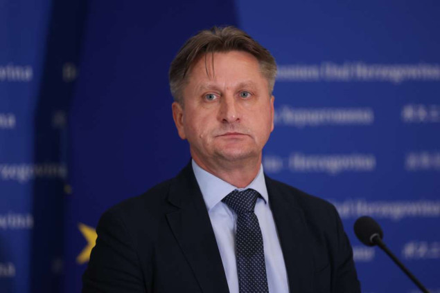 Emrić: Osporiti namjeru Hrvatske da Centar za zbrinjavanje radioaktivnog otpada gradi na granici sa BiH