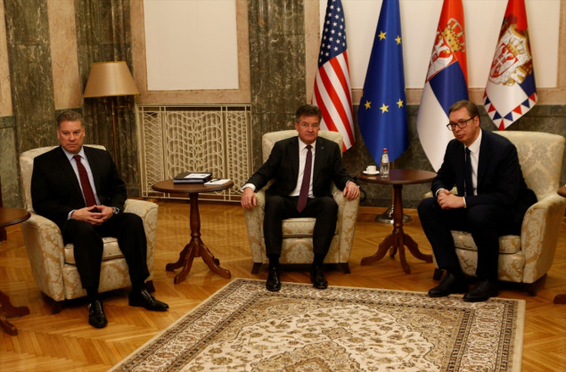 Vučić: Iskren i korektan razgovor sa Lajčakom i Escobarom