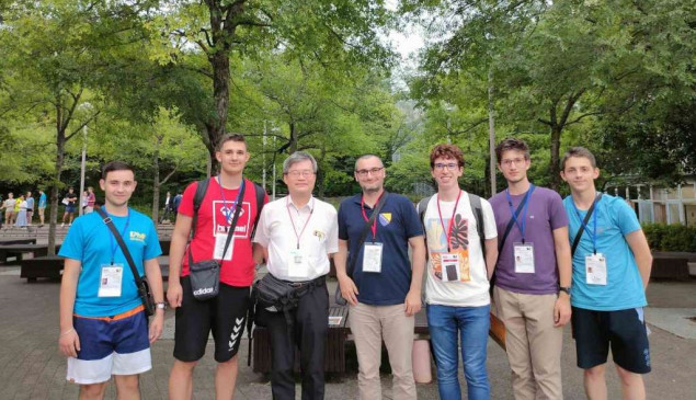Mladi fizičari iz Bosne i Hercegovine osvojili nove medalje na Olimpijadi u Japanu