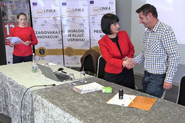 Jačanje saradnje i zajedničko djelovanje lokalnih vlasti i OCD-a u BiH