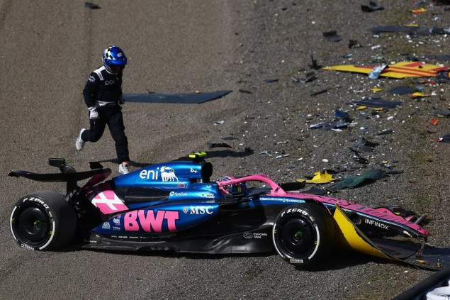 Doohan i Alonso izletjeli sa staze, McLaren pokazao brzinu u Japanu