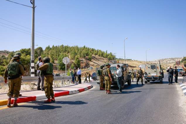 Troje ljudi ranjeno u palestinskom oružanom napadu na Zapadnoj obali