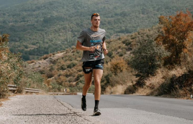 Bosanac Faruk Suljović privodi kraju humanitarni triatlon od Sarajeva do grčkog Olimpa