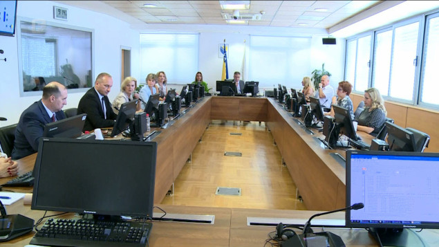 Umjesto do kraja ljeta, ime novog glavnog tužioca u septembru ili oktobru