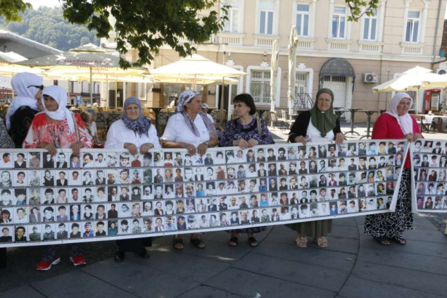 Udruženja žrtava: Puštanje Mladića izvan sistema međunarodnog nadzora bilo bi poniženje žrtava