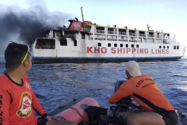 Na Filipinima se zapalio trajekt, svi putnici spašeni