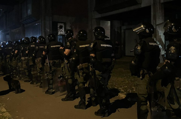 Novi Sad: Policija ušla na Filozofski fakultet poslije upada studenata u blokadi